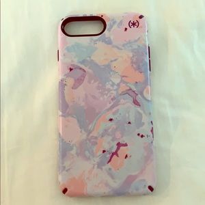 IPHONE 7&8 PLUS CASE— PERFECT CONDITION